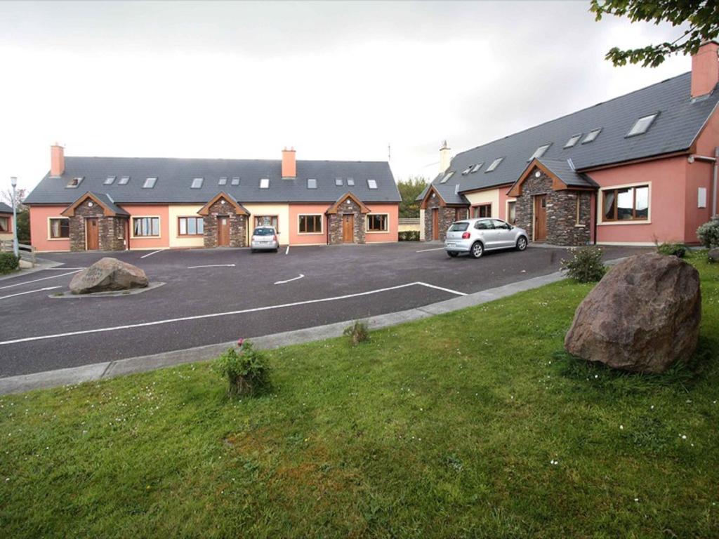 קסלגרגורי Tralee Bay Holiday Village מראה חיצוני תמונה